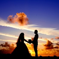 Wedding couple at dusk before their wedding reception at Hazeltine National Golf Club