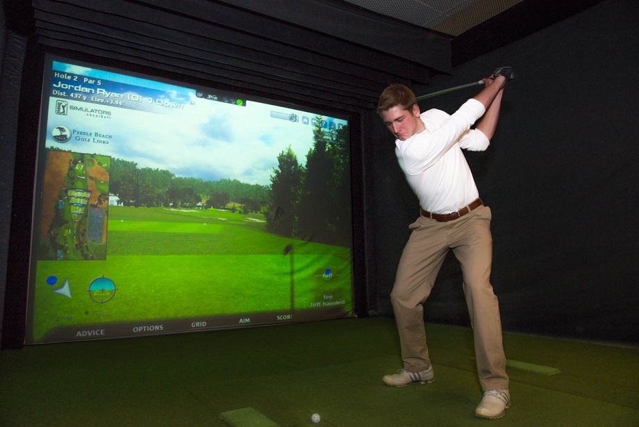 Golf-Simulator.jpg