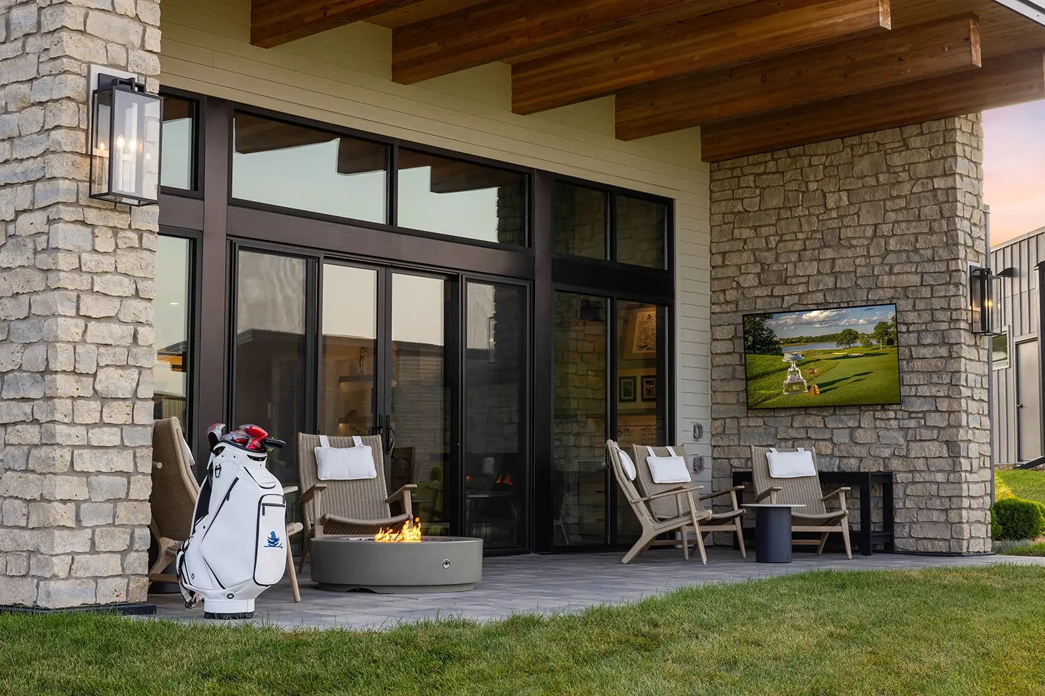 introducing hazeltine villas3
