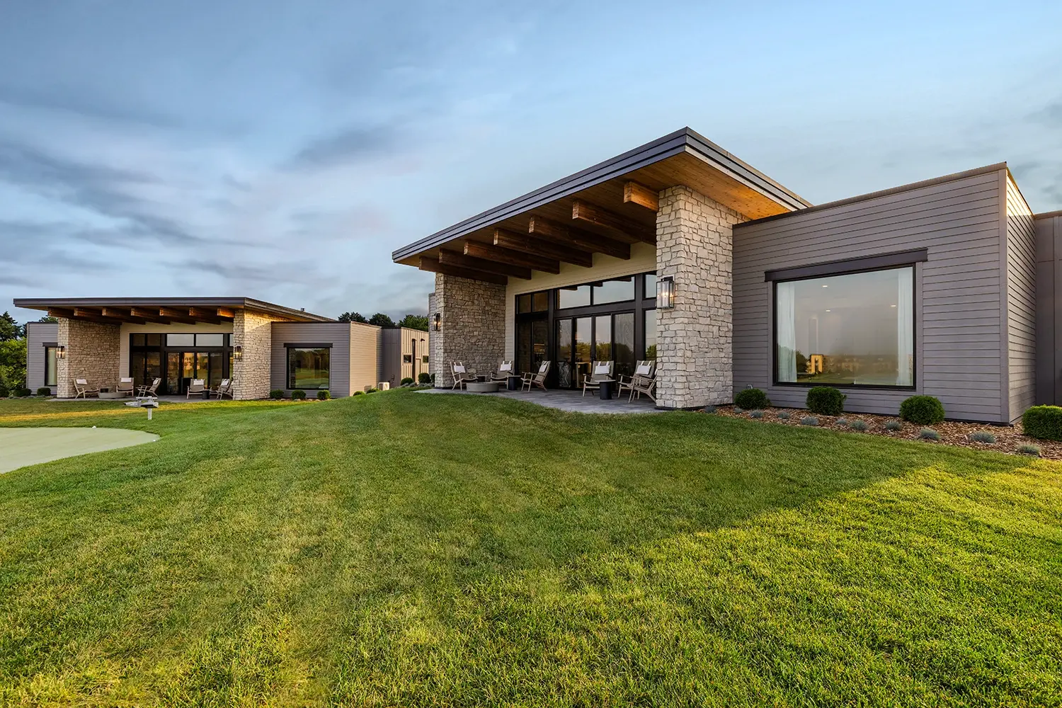 introducing hazeltine villas4